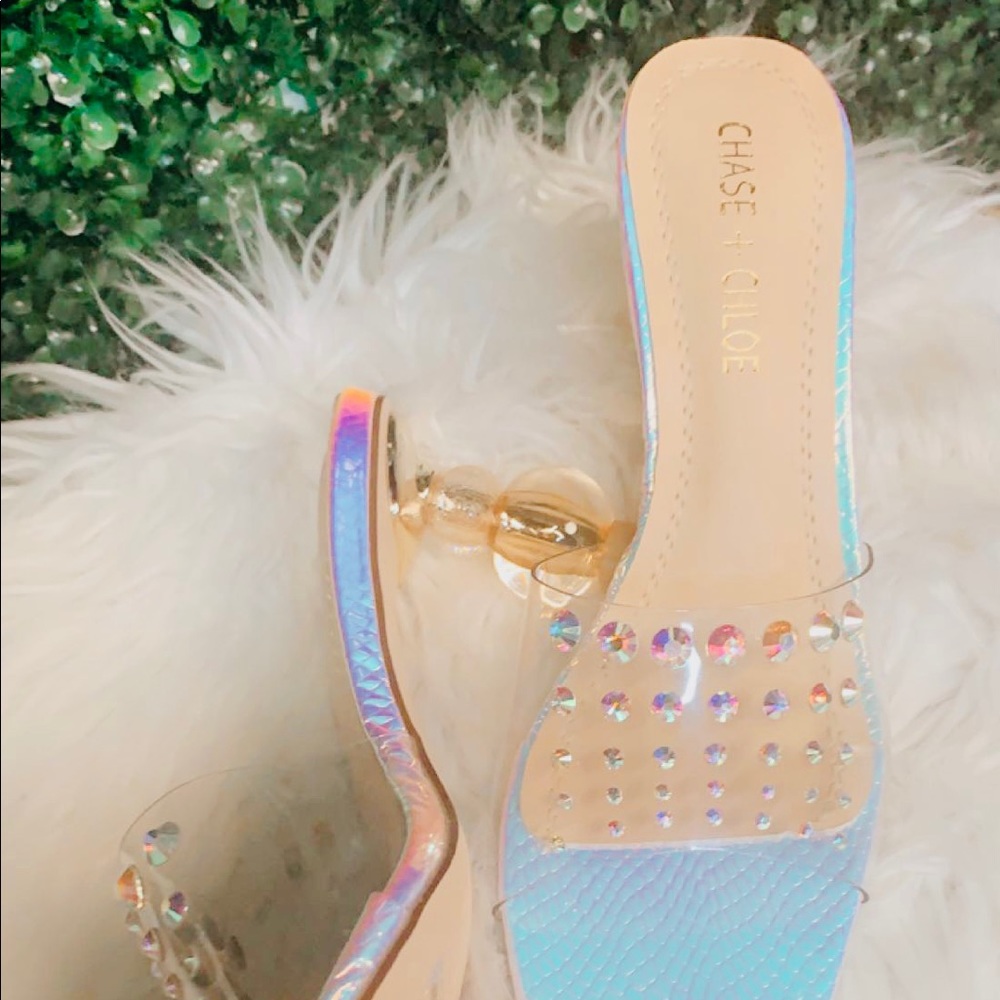 HC-JOHNA-  kitten heels